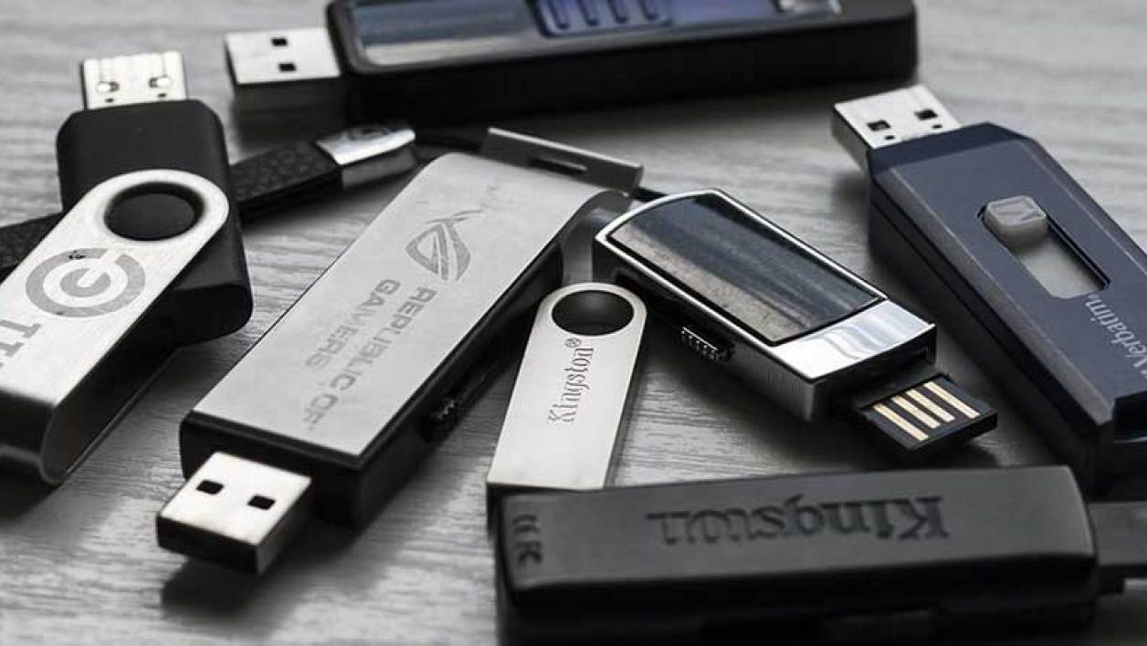 Clés USB de divers modèles 