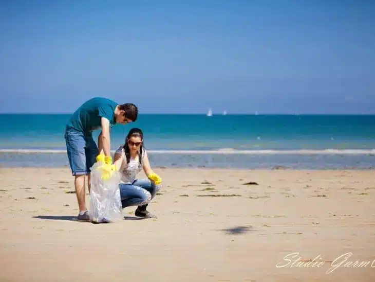 nettoyage de plage en bretagne