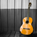Pourquoi choisir une guitare folk ? Les avantages d'un instrument polyvalent...